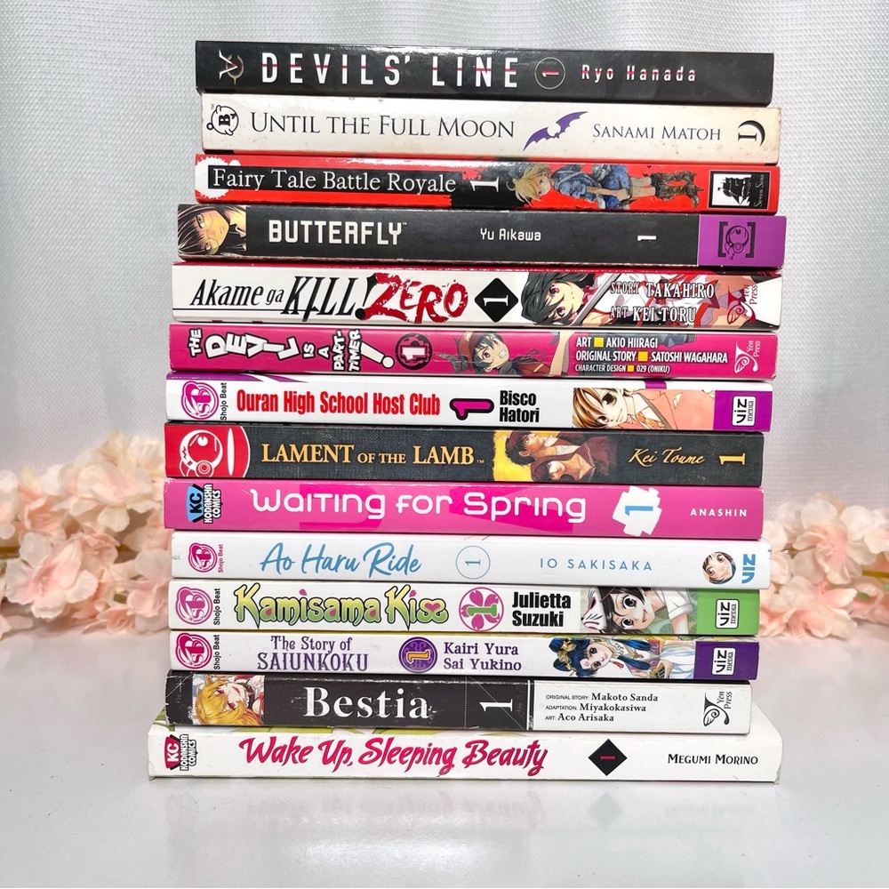 🌸 4/$20 Manga